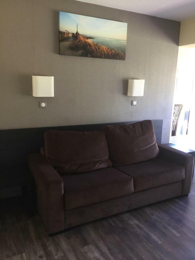 Appartement dans un village de vacances en Camargue Arles Extérieur photo